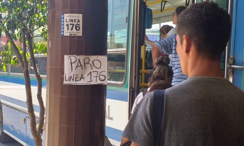 Paran dos líneas de colectivos por el ataque a balazos a un chofer