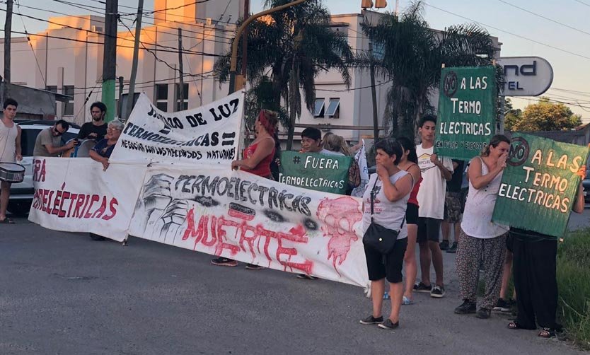 Las termoeléctricas siguen sumando quejas de los vecinos