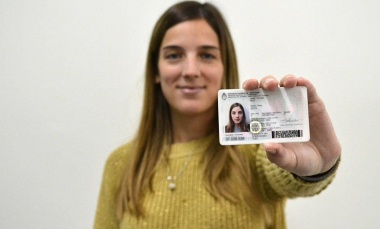 Trámites más caros: ¿cuánto cuesta ahora hacer el DNI y el Pasaporte?