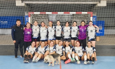 Handball de Mayores: Las chicas de Muni Pilar volvieron al ruedo con festejos