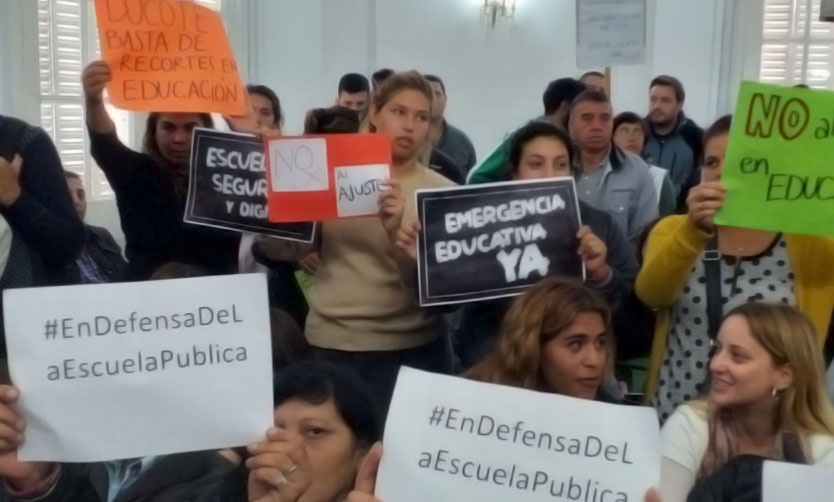 En medio de incidentes y cruces, el Concejo rechazó declarar la emergencia educativa   