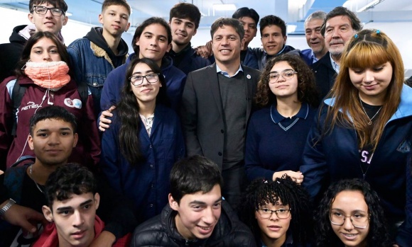 Axel Kicillof: “Los problemas no se solucionan destruyendo todo lo construido"