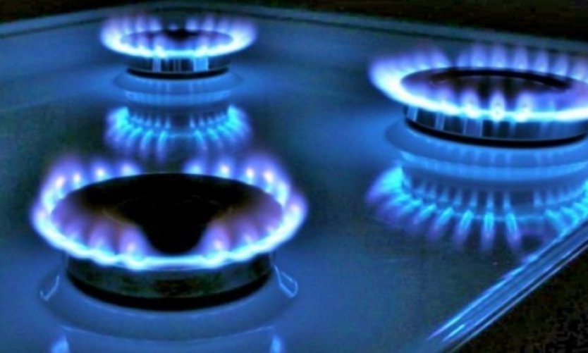 Nación admite que este año volverán a aumentar las tarifas de luz y gas