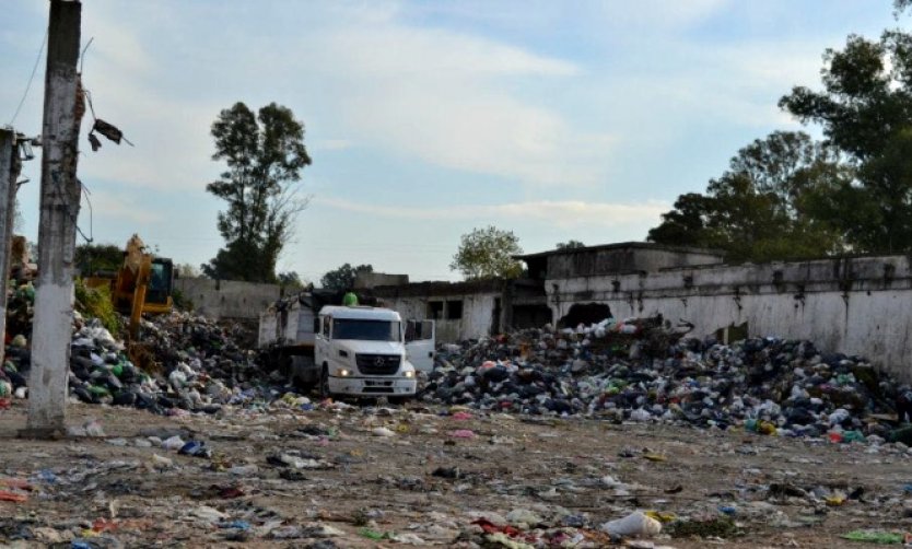 Se reaviva el reclamo para que se erradique un basural a cielo abierto