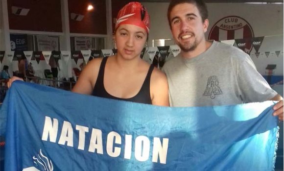 Atleta pilarense se consagró campeona nacional de natación especial