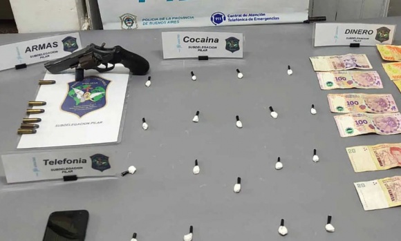 Lucha contra la venta de drogas: secuestran cocaína y armas