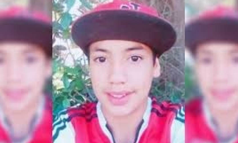 Chico de 15 años pelea por su vida tras recibir un piedrazo en un partido de fútbol