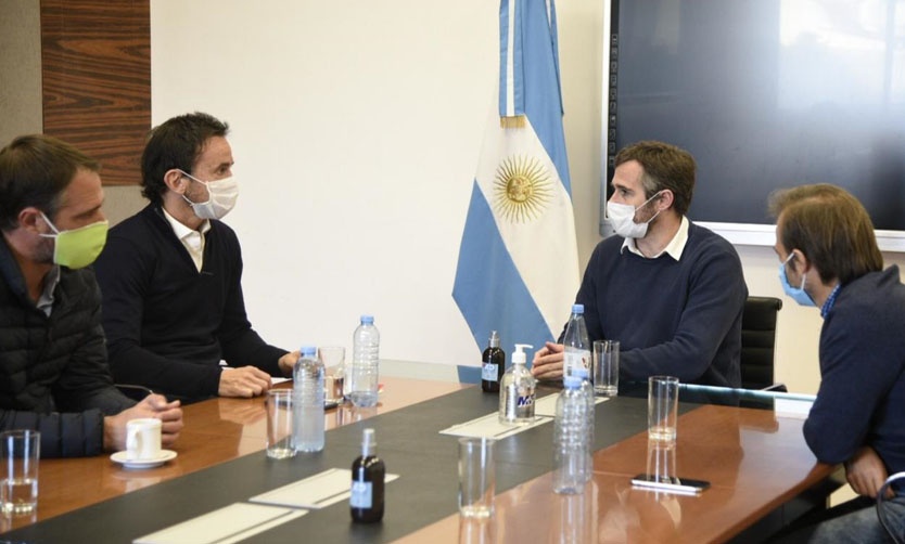 Achával se reunió con Neuspiller para analizar las medidas para combatir el coronavirus