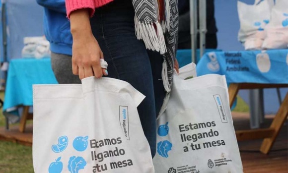 La feria de alimentos frescos prepara una nueva jornada en Pilar