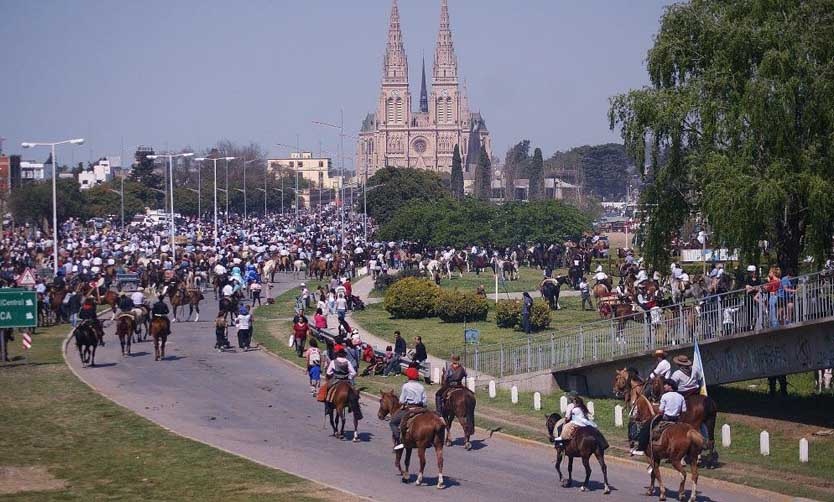 Repudian la cancelación de la peregrinación gaucha a Luján