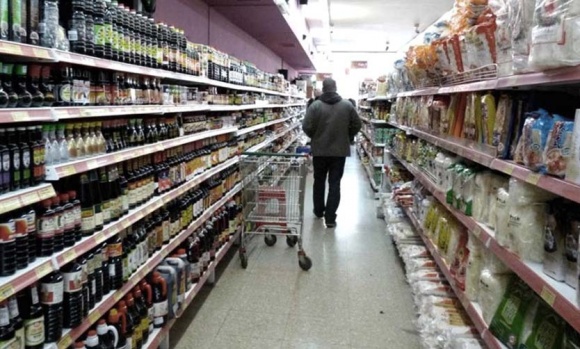 Empresas de consumo masivo imputadas por generar desabastecimiento