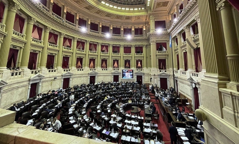 Diputados trabaja en la Ley de Envases