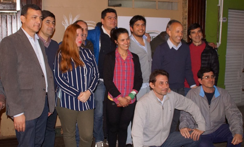 Precandidatos a intendente se reunieron por una “campaña limpia y sin agresiones”