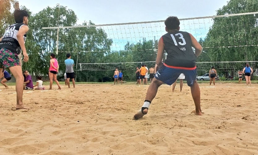 Se puso en marcha la Escuela Municipal de Beach Vóley