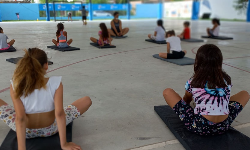 La Escuela Municipal de Gimnasia Artística entrena en el Club Municipal Peruzzotti