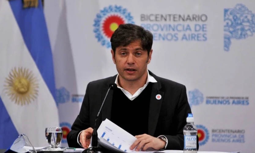 Kicillof volvió a aislarse por ser contacto estrecho de un caso de COVID