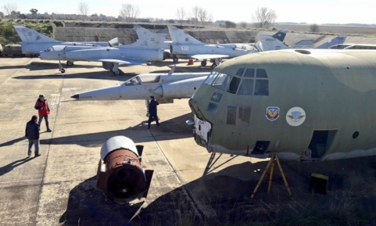 Veteranos de Guerra de Pilar, más cerca de contar con el avión Hércules en el Cenotafio