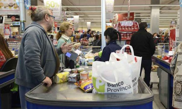 Llega el último miércoles del año para hacer compras con descuentos del Banco Provincia