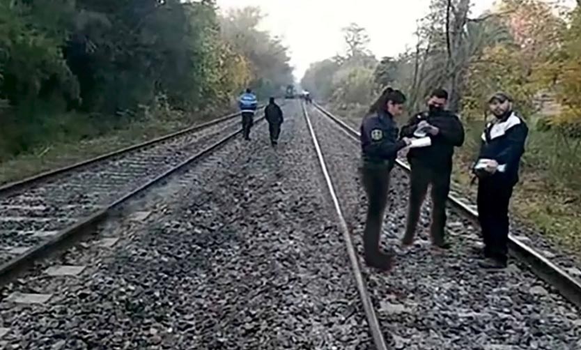 Una joven de Pilar murió al ser arrollada por el tren