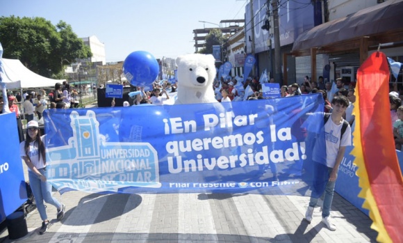 La comunidad celebró los 203 años de la firma del Tratado del Pilar