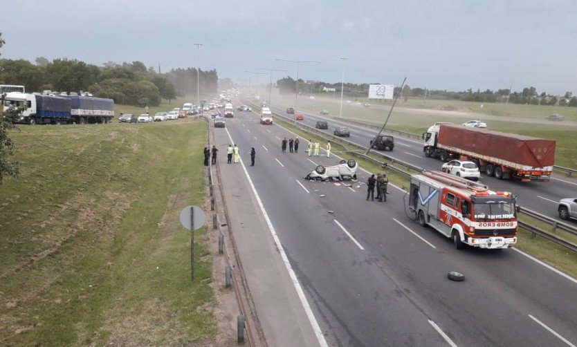 Vuelco y muerte en la Panamericana