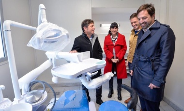 El gobernador Kicillof busca crear dos empresas en el sector salud