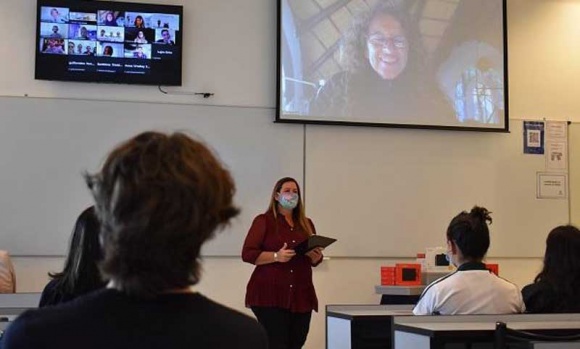 La Austral fue sede de la final de un concurso para estudiantes del secundario